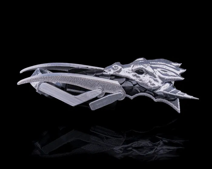 Dragon_Keeper_Finger_Blade1_442ca37915