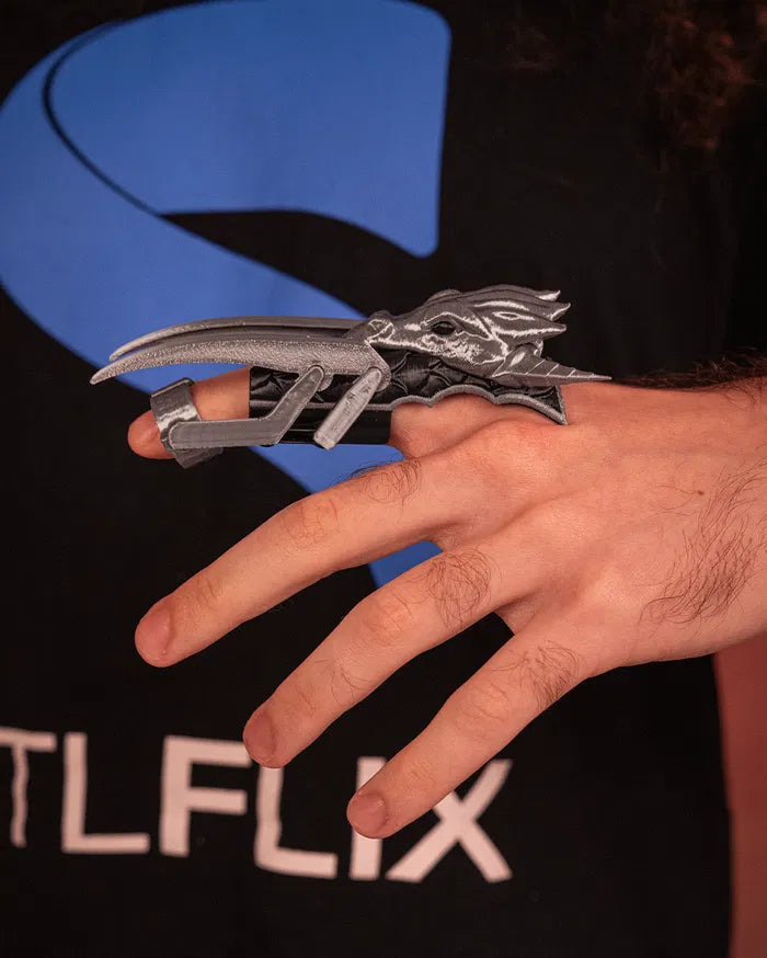 Dragon_Keeper_Finger_Blade5_9cd26752e8