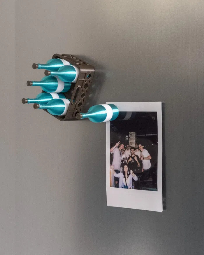 Mini_Wine_Bottle_Magnet_7_bf766f773b