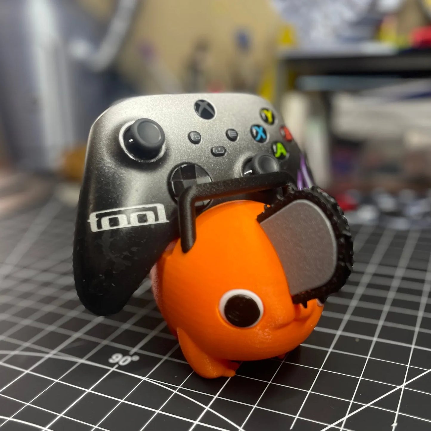 Chainsaw Man Pochita XBOX PS5 Controller Stand