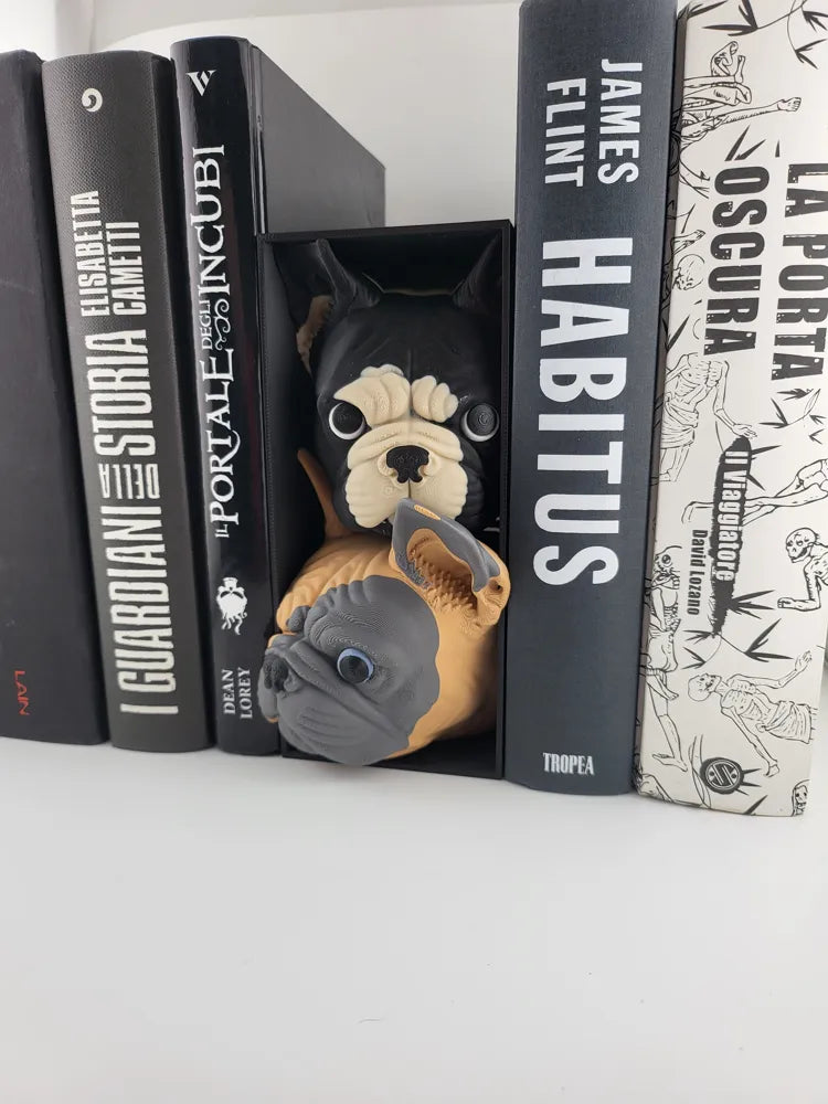 Book Nook bulldog Cozy Printed Bookshelf Decor