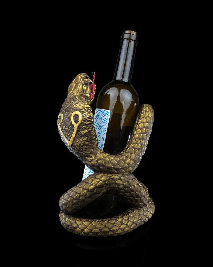 Naja_s_Embrace_Wine_Holder_4_7f891b5b5b