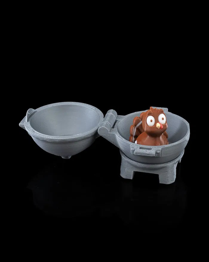 Turkey_in_a_Grill_Keychain_Container_5_46cfcda84e