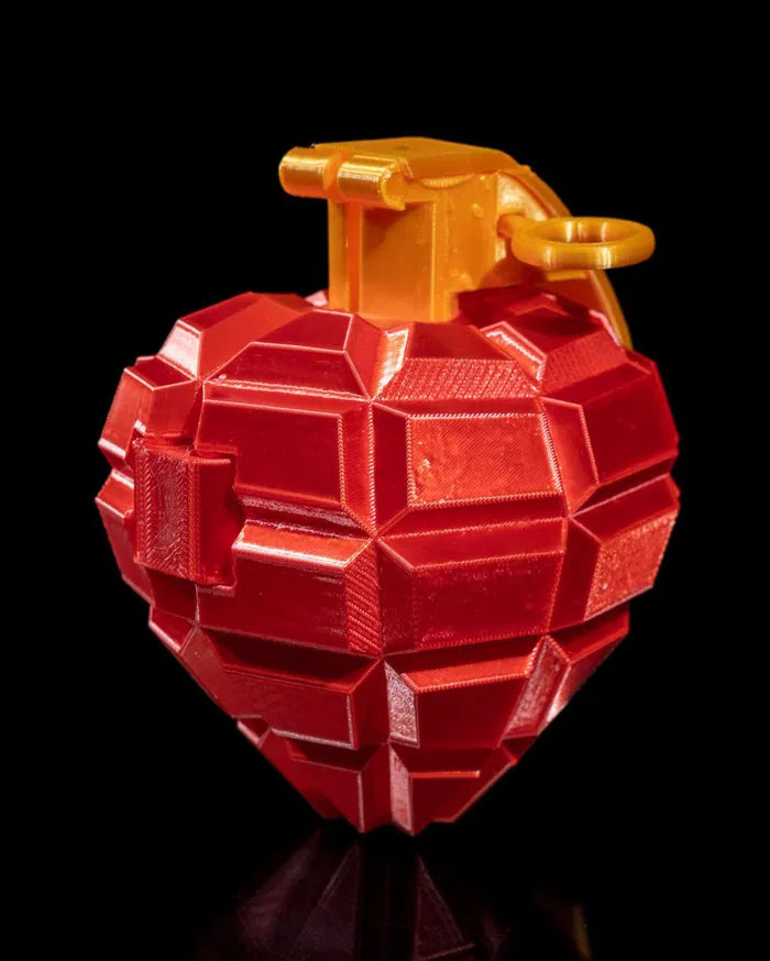 Heart_Shaped_Grenade_3_2119e32ef0