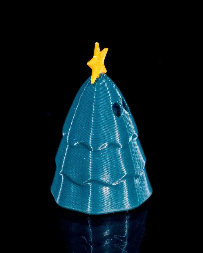 Christmas_Tree_5_e323037e63