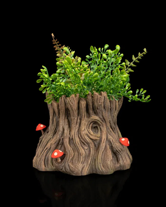Snuggle_Stump_Planter_4_7656434bec