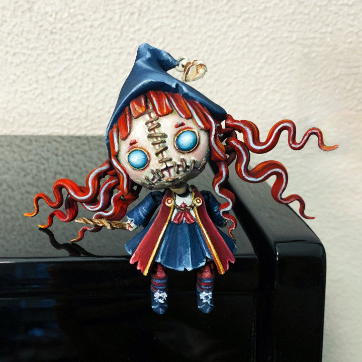 720X720-sittingpiaano