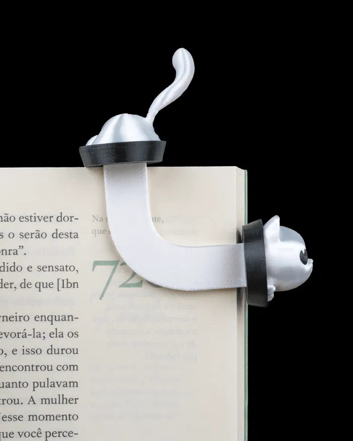 Kitty_Tales_Bookmark_2_3e02bd6c32