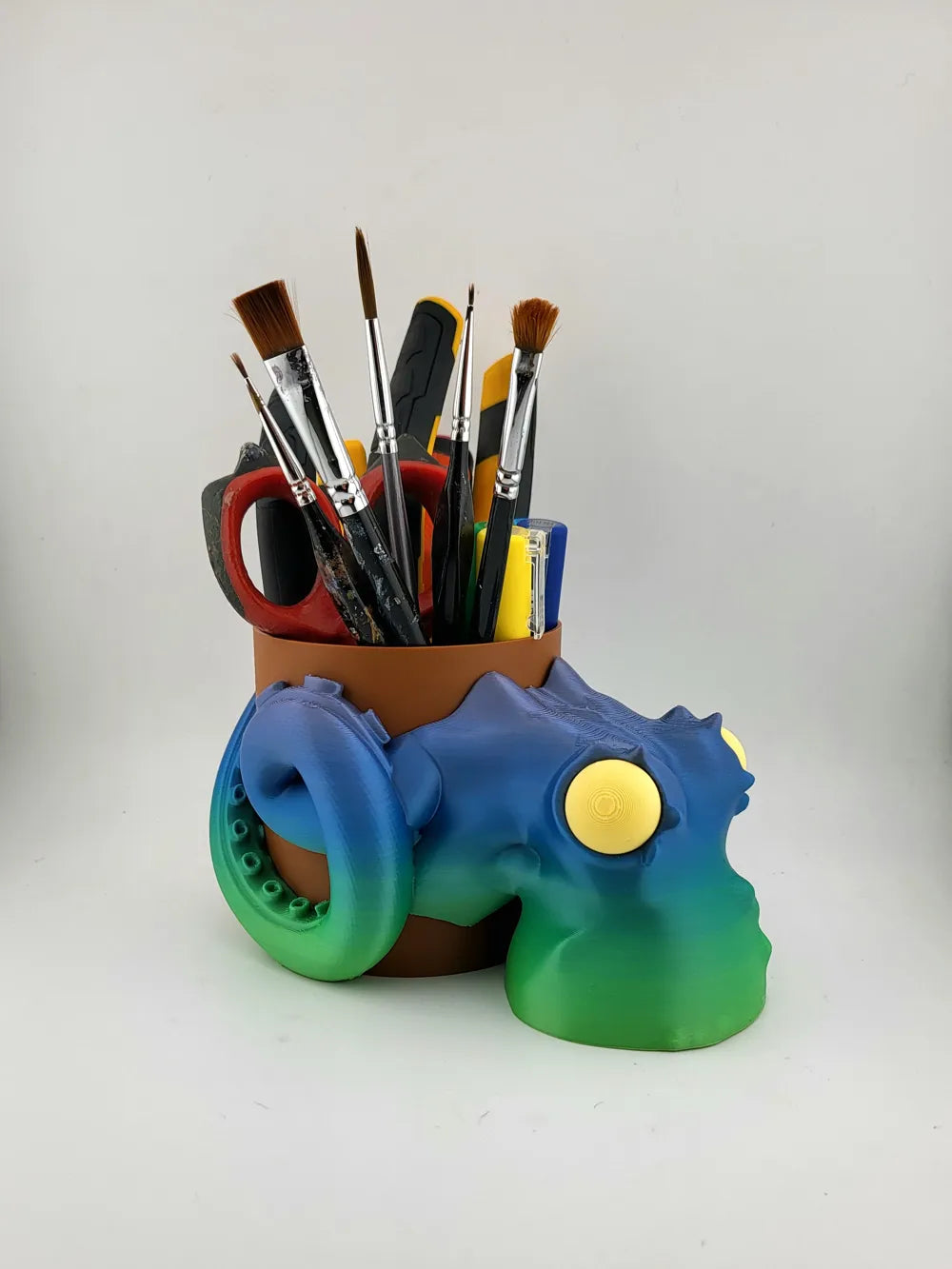 2025-04-13_60c2665d1dc2d