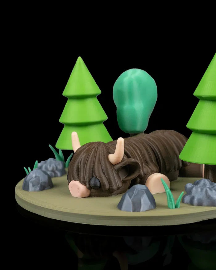 Highland_Cow_in_Field_Nest_3_d9a0cf54c4