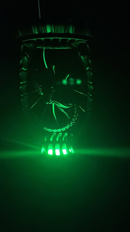 Alien Xenomorph LED Lamp - 10.5"