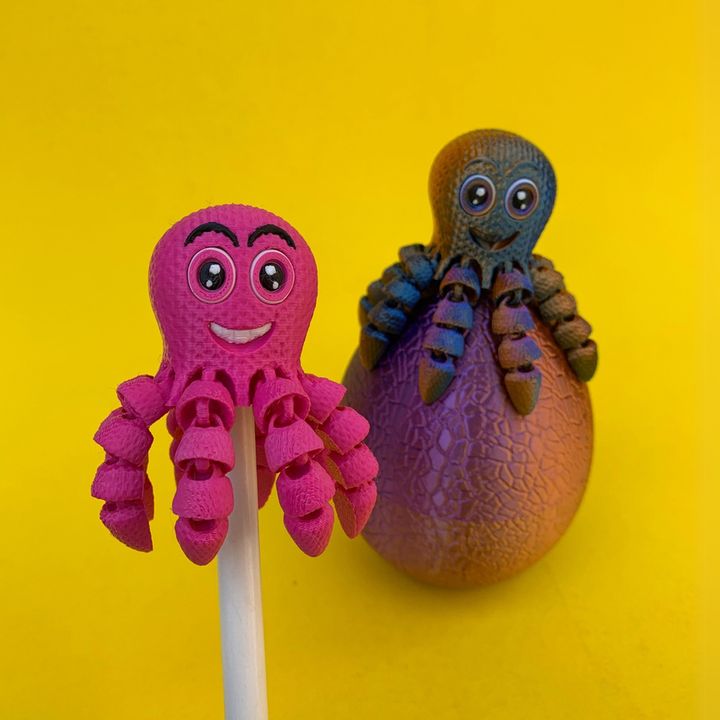 Articulated Knitted Baby Octopus: Pen Topper