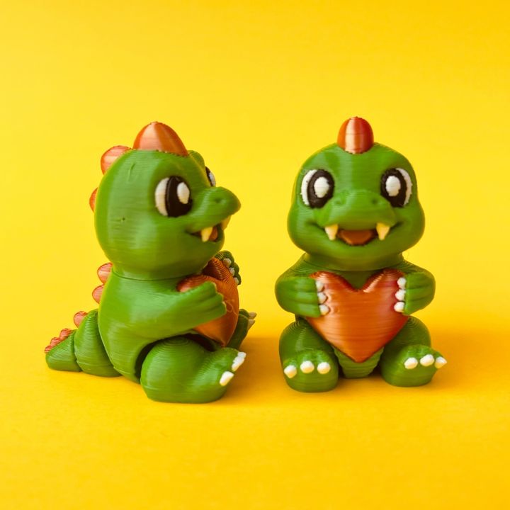 Articulated Fidget Flexi Dinosaur Holding Heart & Dino Storage Box