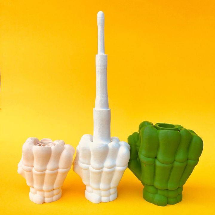 Skeleton Hand Collapsible Middle Finger