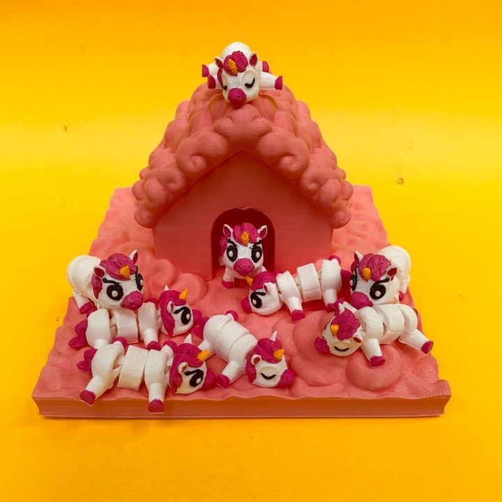 Articulated Unicorn STL, Flexi Toy With Cloud House