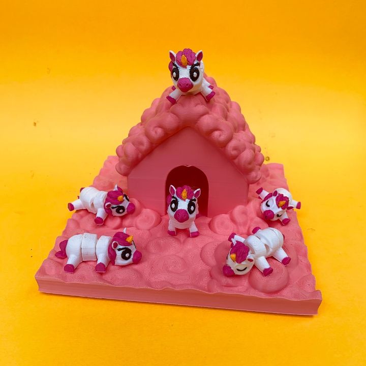 Articulated Unicorn STL, Flexi Toy With Cloud House