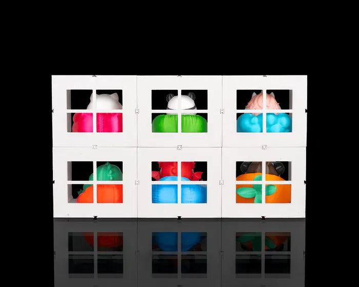 Chubby Guys - Display