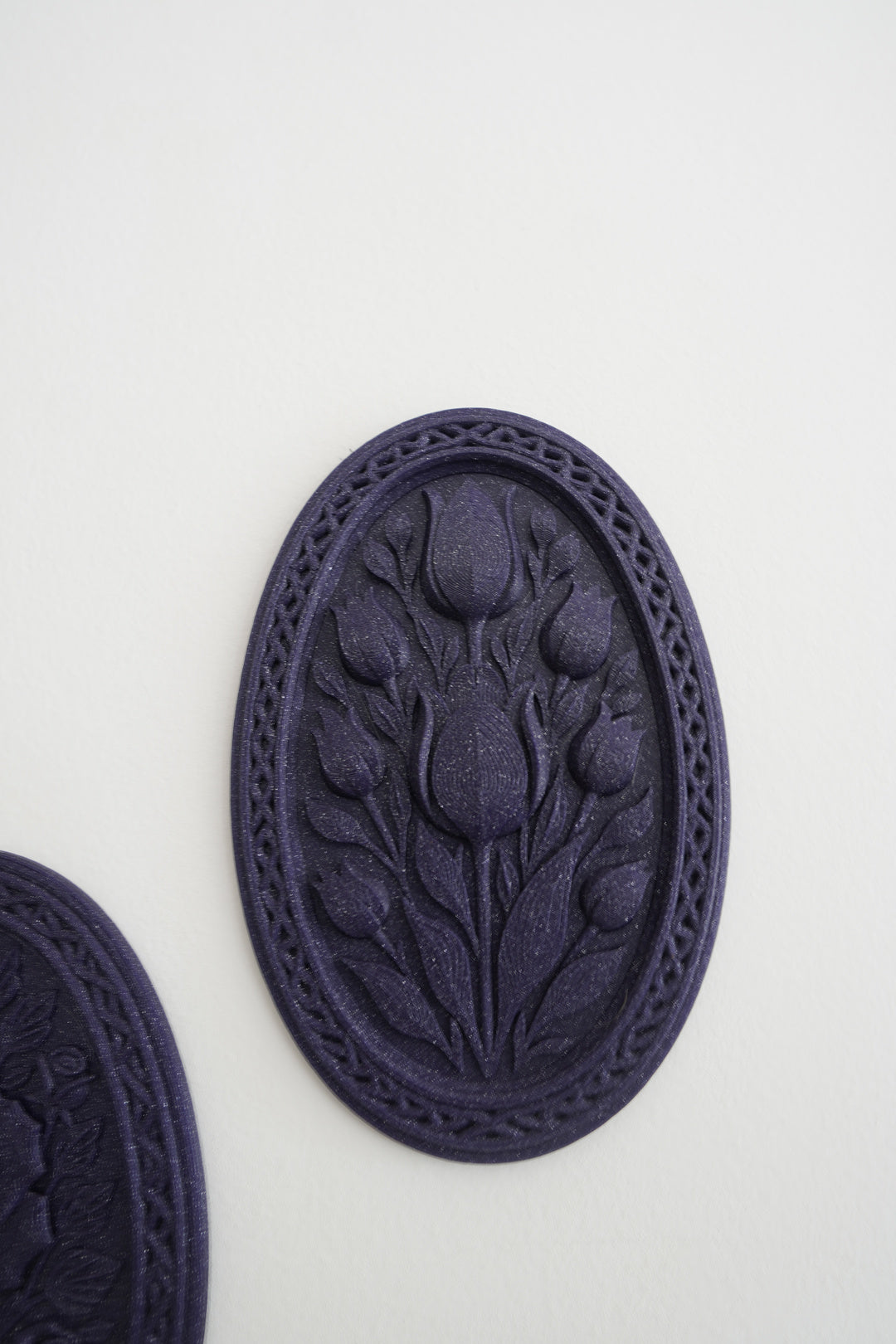 Gothic Carved Tulip Frame