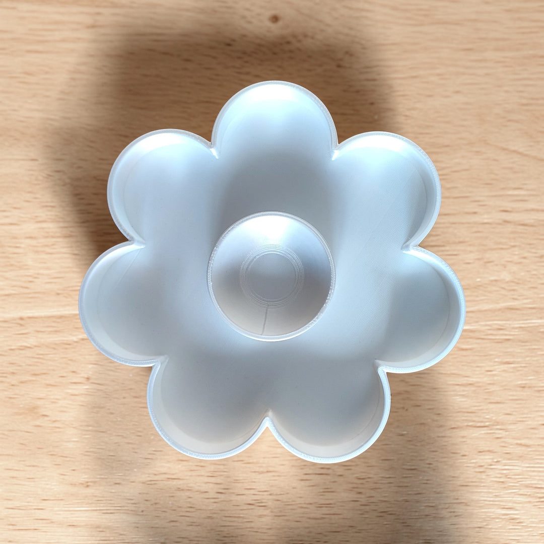 Flower-Shaped Low Poly Decorative Tray