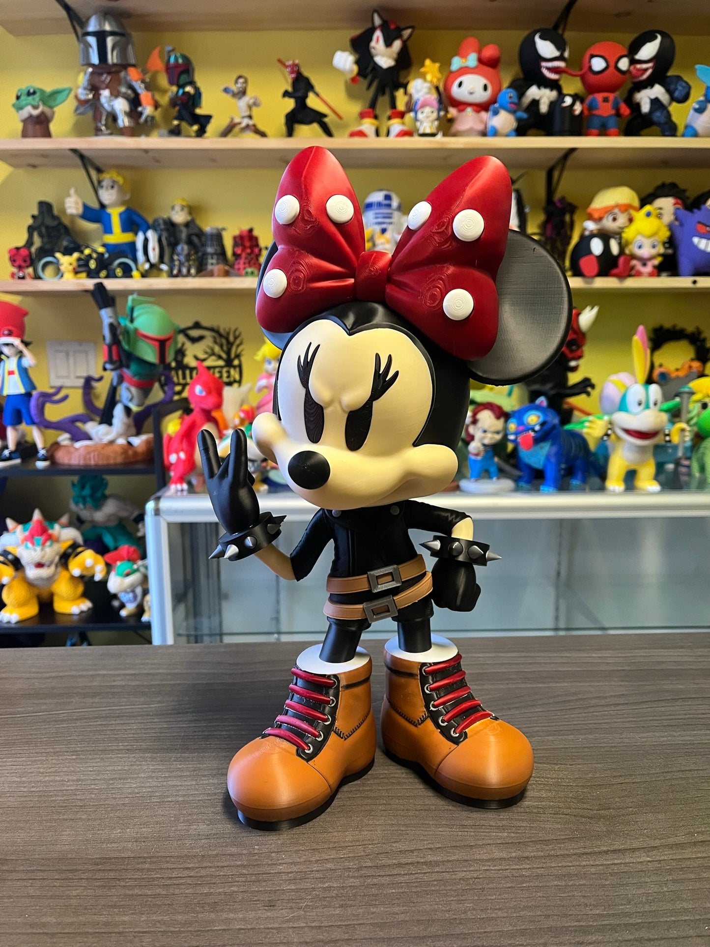Punk Rock Series - 14" Minnie Mouse