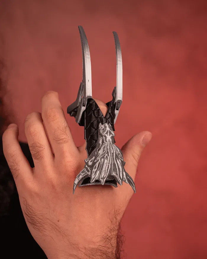 Dragon_Keeper_Finger_Blade7_33fe461052