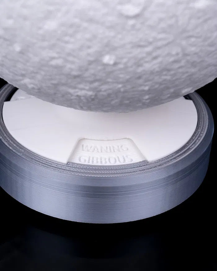 Bright_Phases_Table_Lamp_8_f632d36a5d