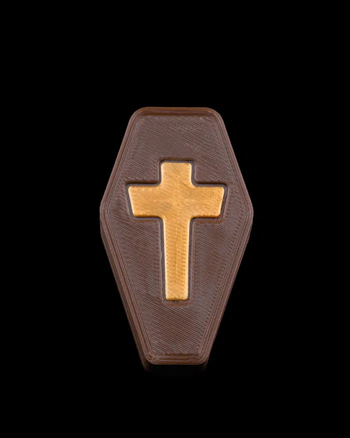 Peek_a_Boo_Coffin1_a04b094f0f