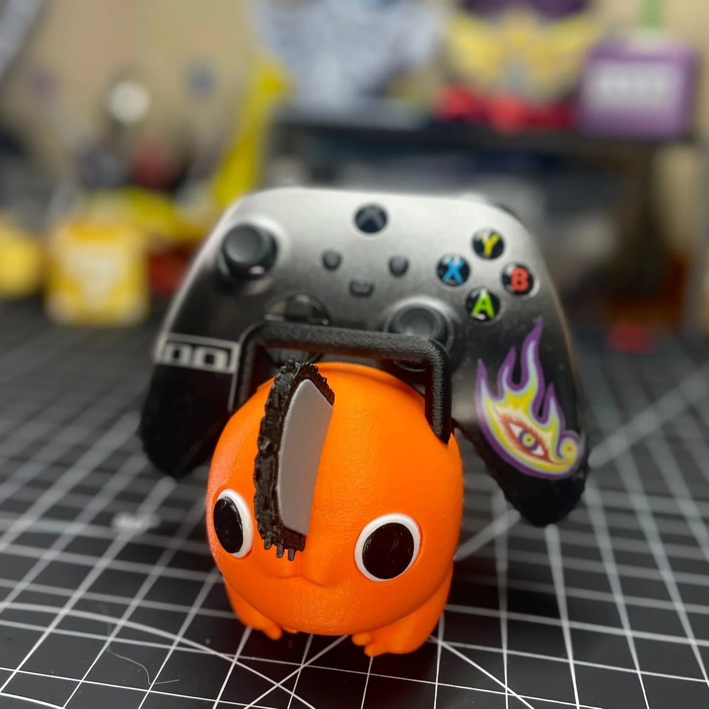 Chainsaw Man Pochita XBOX PS5 Controller Stand
