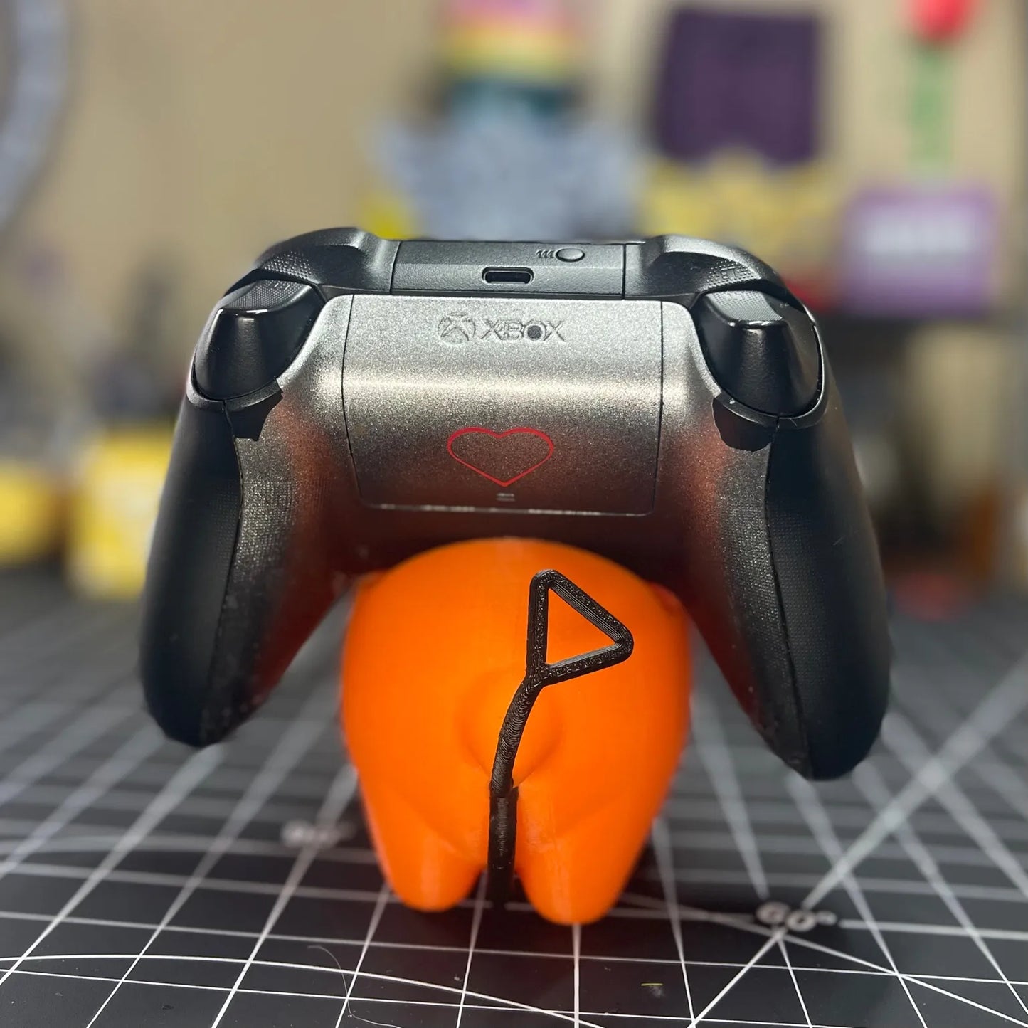 Chainsaw Man Pochita XBOX PS5 Controller Stand