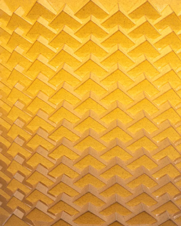 Pointy_Table_Lamp_5_9f20a8a9ef