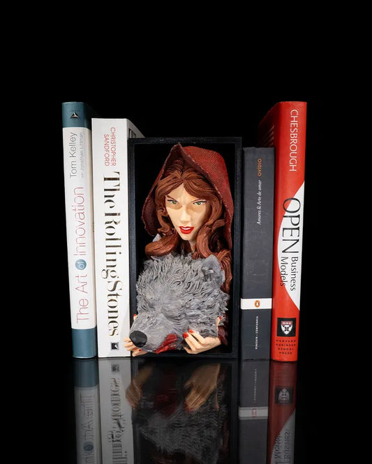 Little_Red_Riding_Book_Nook1_66102d2353