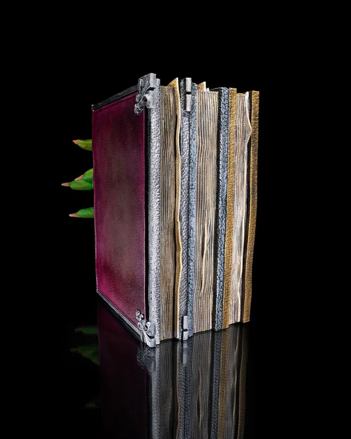 Creeping_Out_Book_Nook5_eeeb4735de