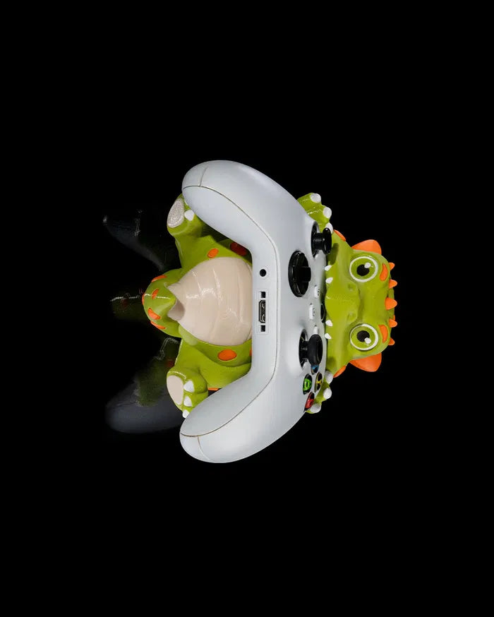 Draconic_Snack_Controller_Holder5_004fef13f9