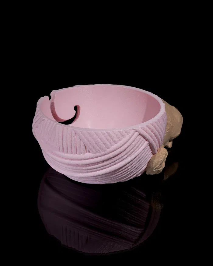 Kit_Cat_Yarn_Bowl_and_Hook_Case_10_4484b1549e