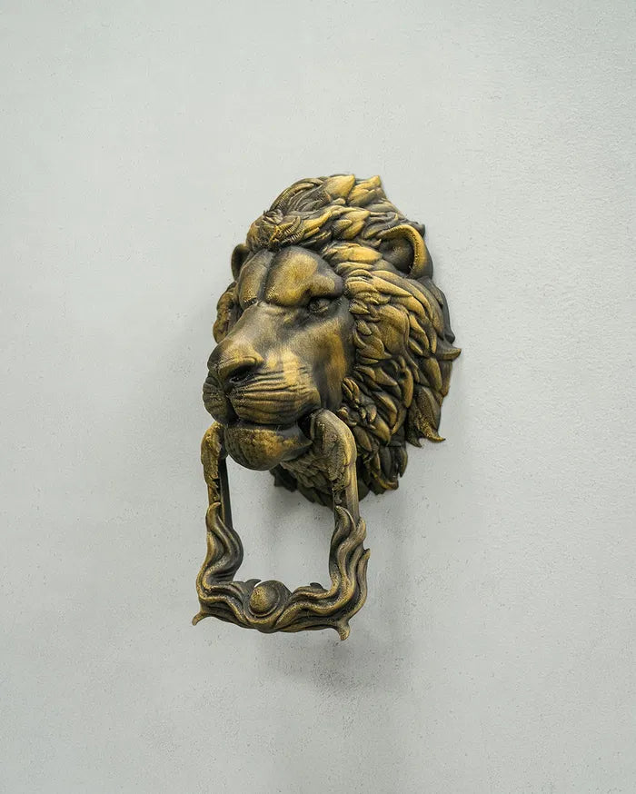 Might_of_the_Lion_Door_Knocker_7_de21bbab03