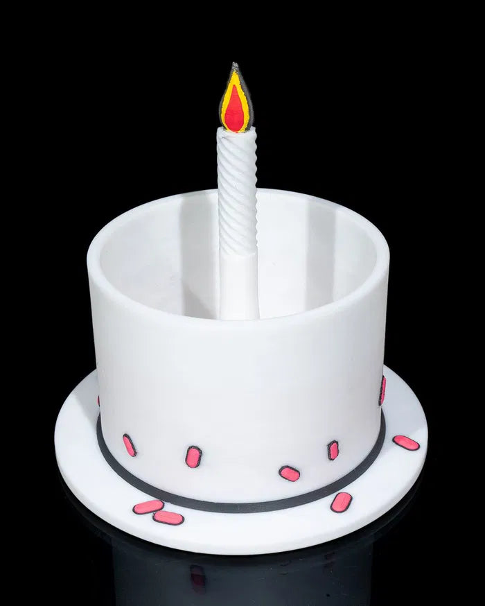 Birthday_Cake_Container_3_3b046aa139
