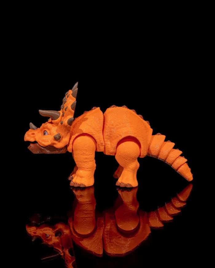 Articulated_Triceratops_4_c3e5101989