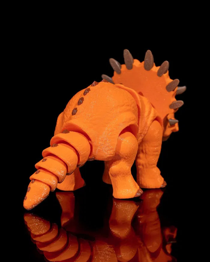 Articulated_Triceratops_5_c6826e66d3