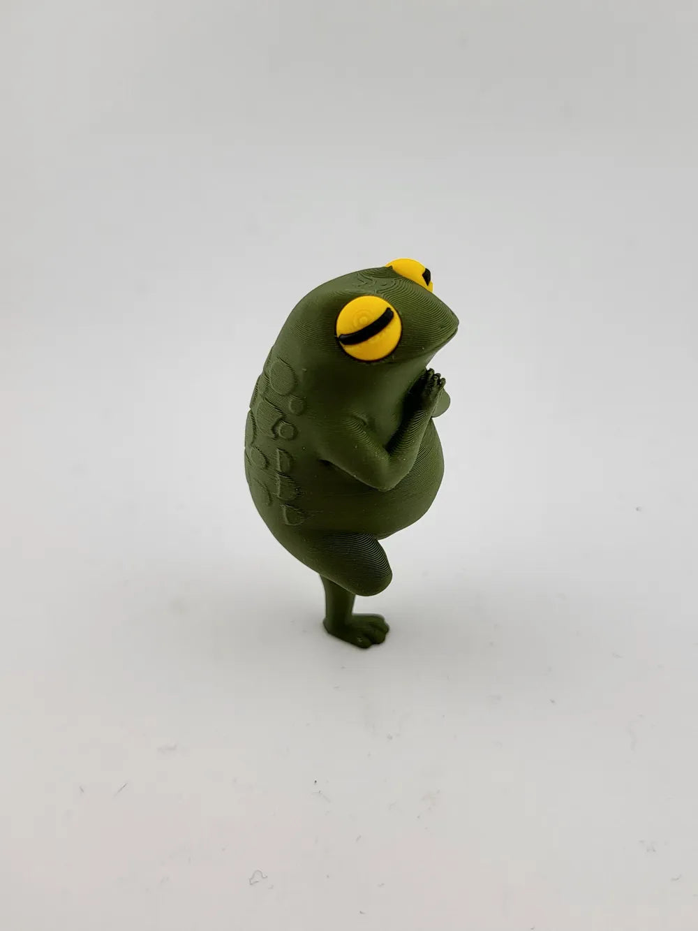 Zen Frog Yoga Figure – Cute Meditation Desk Decor