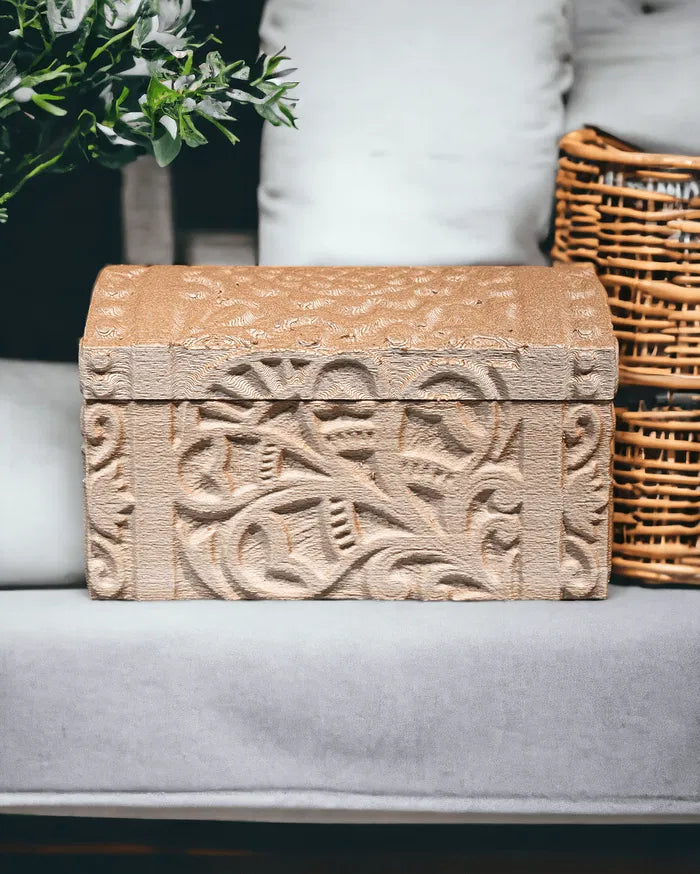 Carved_Jewelry_Box_insta_Photo_Room_1_4fce6e897c