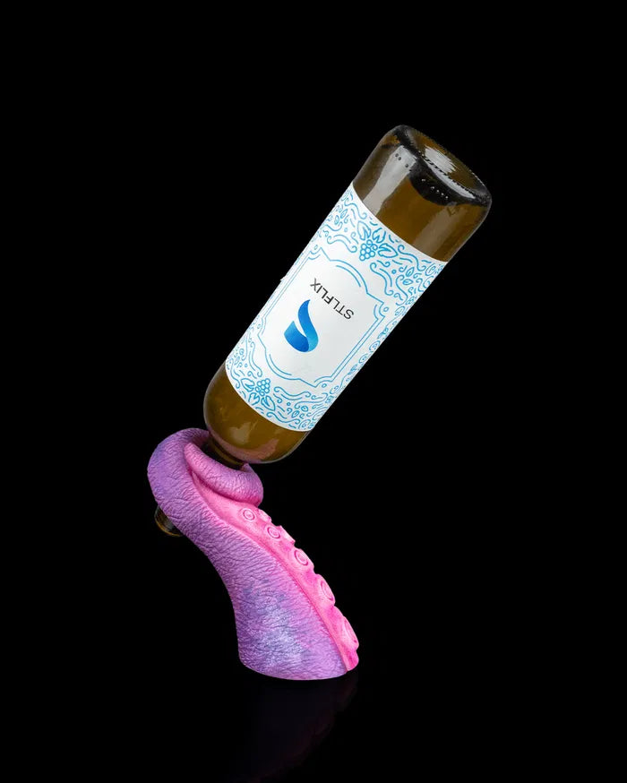 Pour_Kraken_Wine_Holder_1_6a3bf05edb