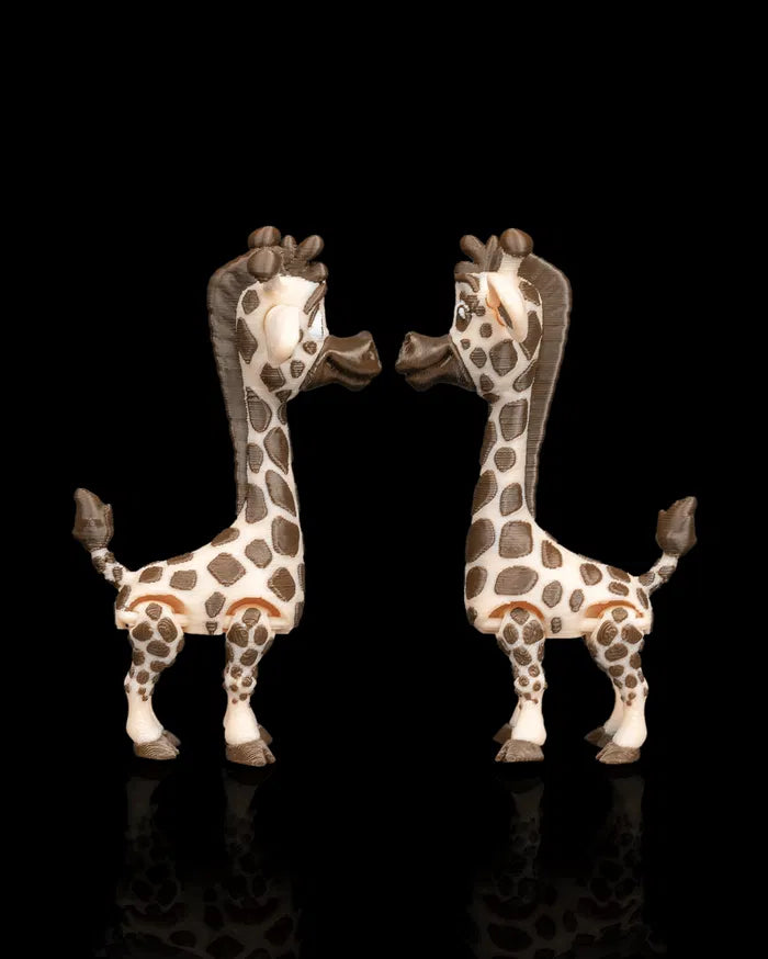 Pair_of_Giraffes_4_ebe1c34afa