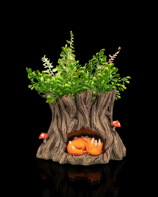 Snuggle_Stump_Planter_1_ceb8c4ae52
