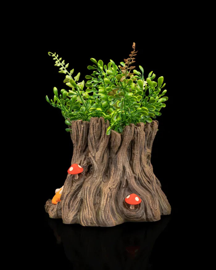 Snuggle_Stump_Planter_3_a1cd8e5680