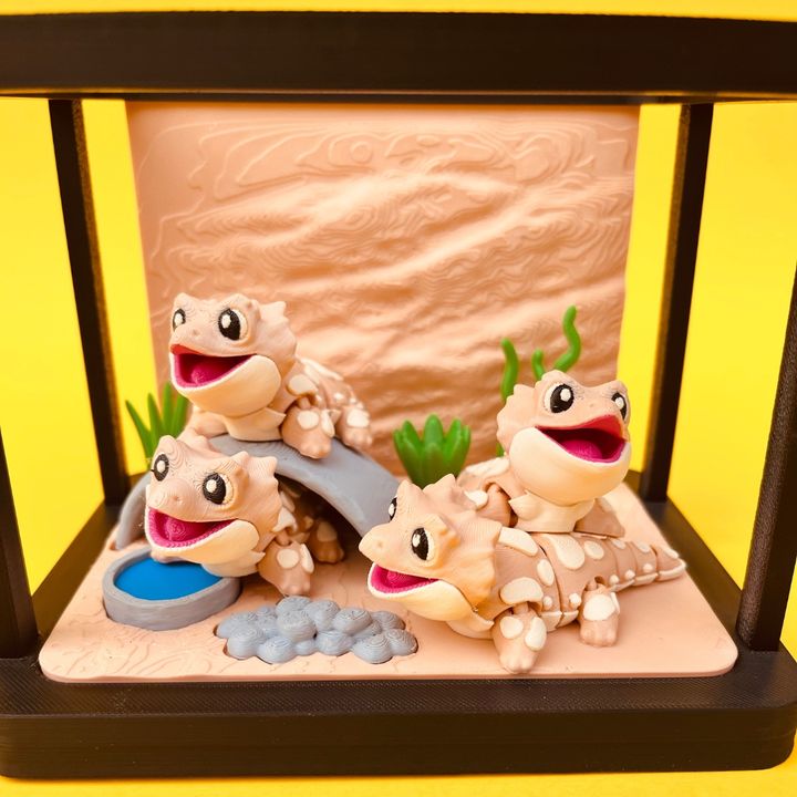 Flexi Bearded Dragon And Diorama Animal Terrarium Playset