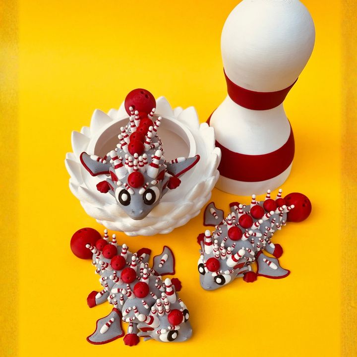 Articulated Flexi Bowling Winged Dragon & Egg Box