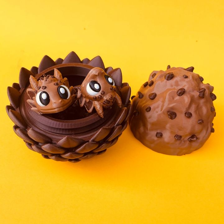 Articulated Cookie Dragon And Egg Storage Box