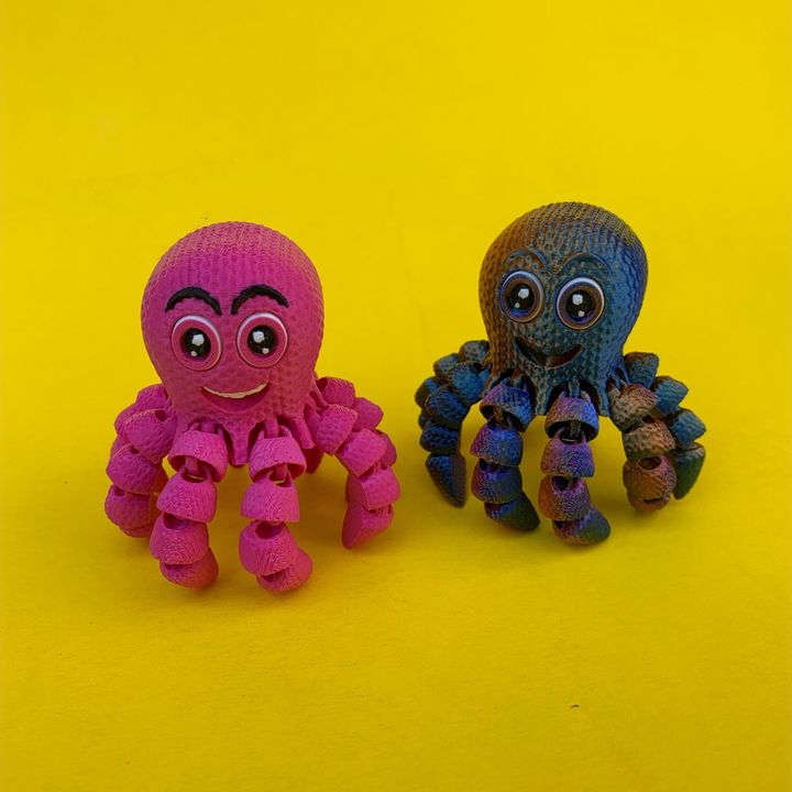 Articulated Knitted Baby Octopus: Pen Topper