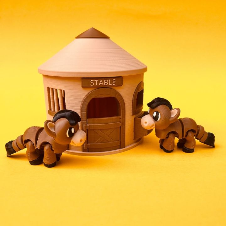 Flexi Horse And Stable House Box : Articulated Farm Animal Fidget