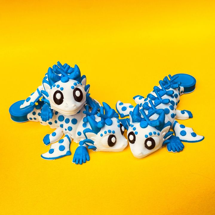 Articulated Ice Hockey Dragon And Egg Box